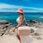 Polarbox® Pop Cooler box - Nude with Cyan Leather Strap - 12L - Image 7