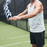 ⁦منشفة للنادي- ازرق غامق⁩ - الصورة ⁦9⁩