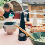 ⁦مروحة طاردة للذباب - حزمة 4 حبات أسود⁩ - الصورة ⁦4⁩